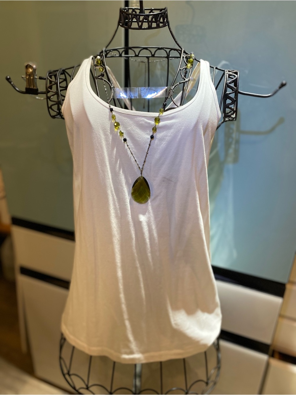 ✨ Retired Lia Sophia "Isis" Green Faceted Teardrop Statement Necklace ✨